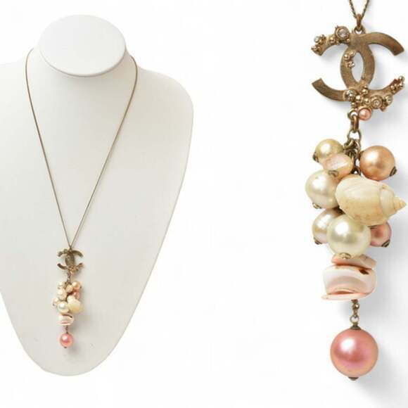 CHANEL Authentic Pink Pearl Necklace - Picture 3 of 7